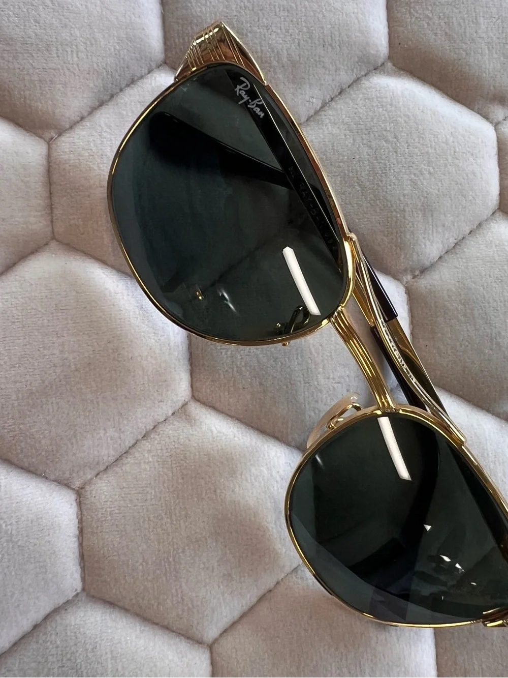 Vintage original Bausch and Lomb  Ray-Ban Gold Sunglass, G-15 green  Lenses.